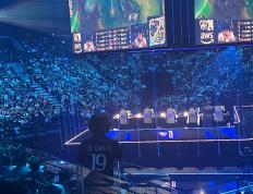 兰博电竞-关于Faker回归赛场，连败首场状态亮眼，独行侠观众沸腾！的信息