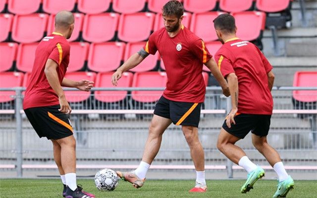 兰博电竞- 10的葡萄糖可以直接输液么 