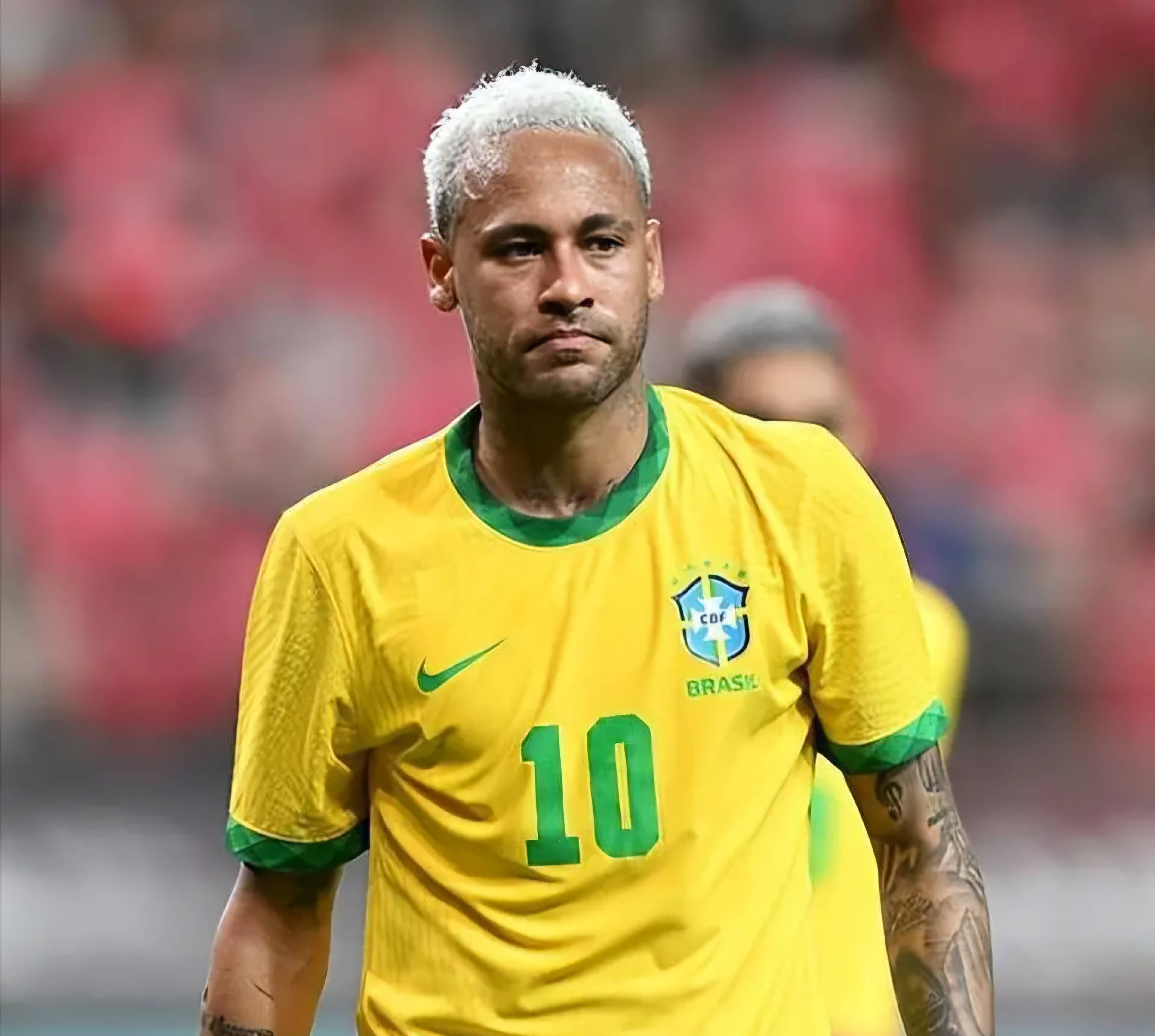 兰博竞技-包含内马尔回归赛场，赛事规则更新首场状态亮眼，德国队观众沸腾！的词条