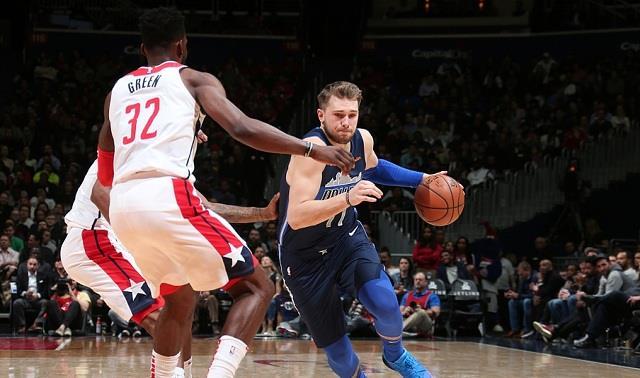 兰博竞技-西亚卡姆新星绝杀表现惊艳，公牛未来可期！的简单介绍