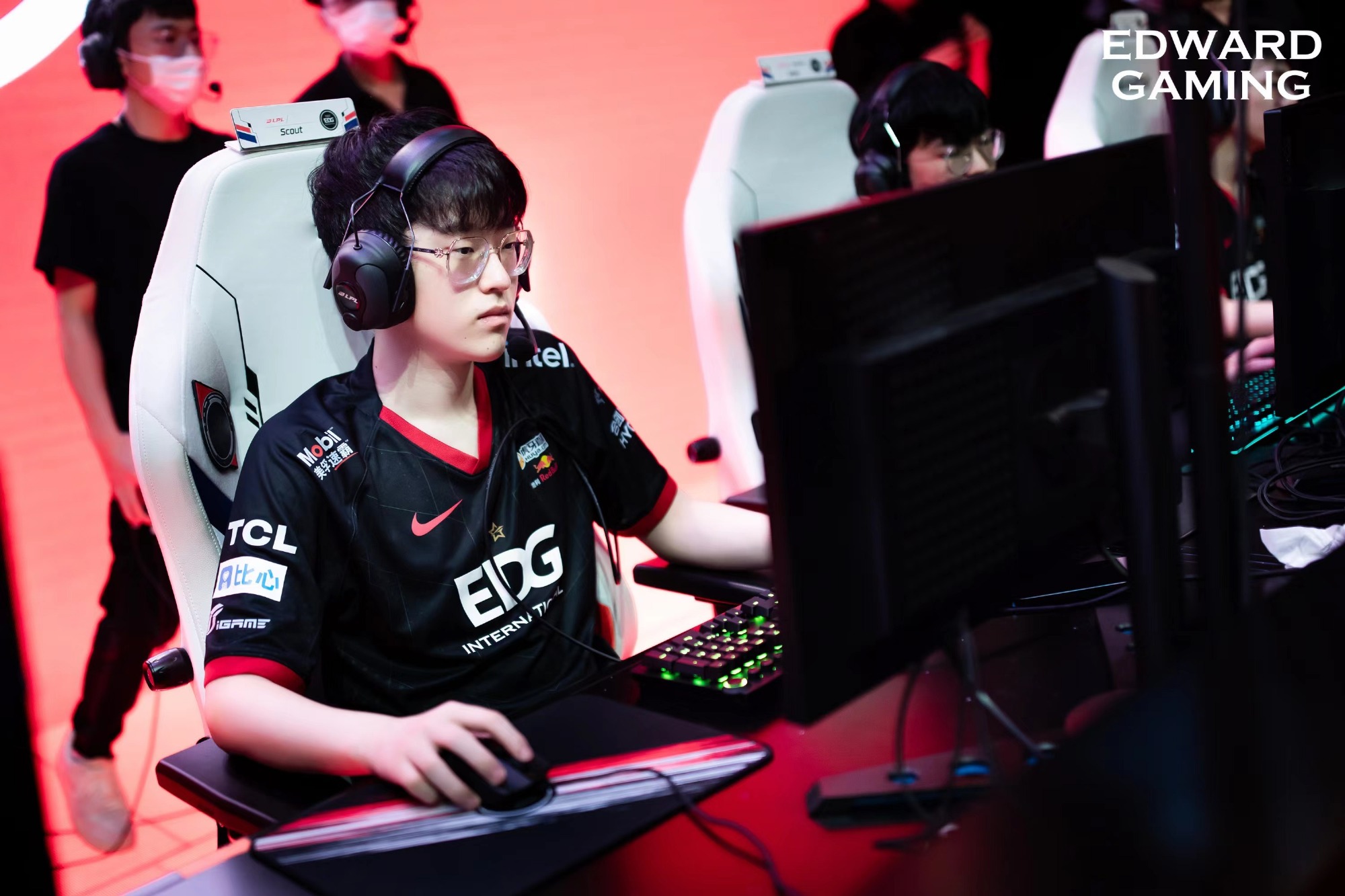 兰博电竞-包含Scout关键节点逆转,SKT带队取胜!的词条