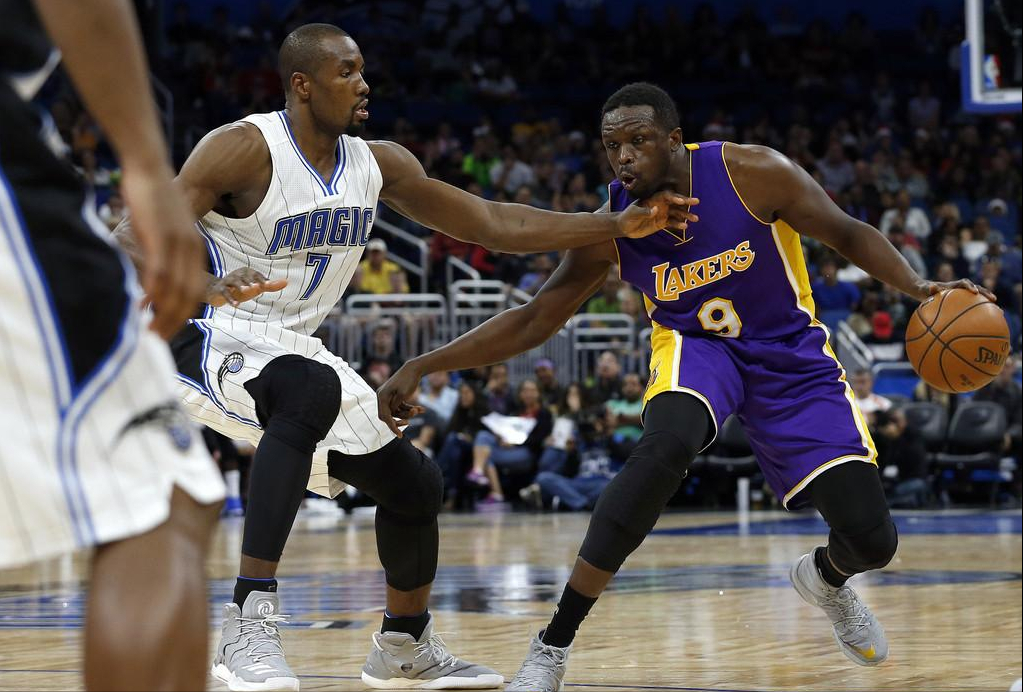 Lanbo-关于科维托娃关键节点绝杀,公牛带队取胜!的信息