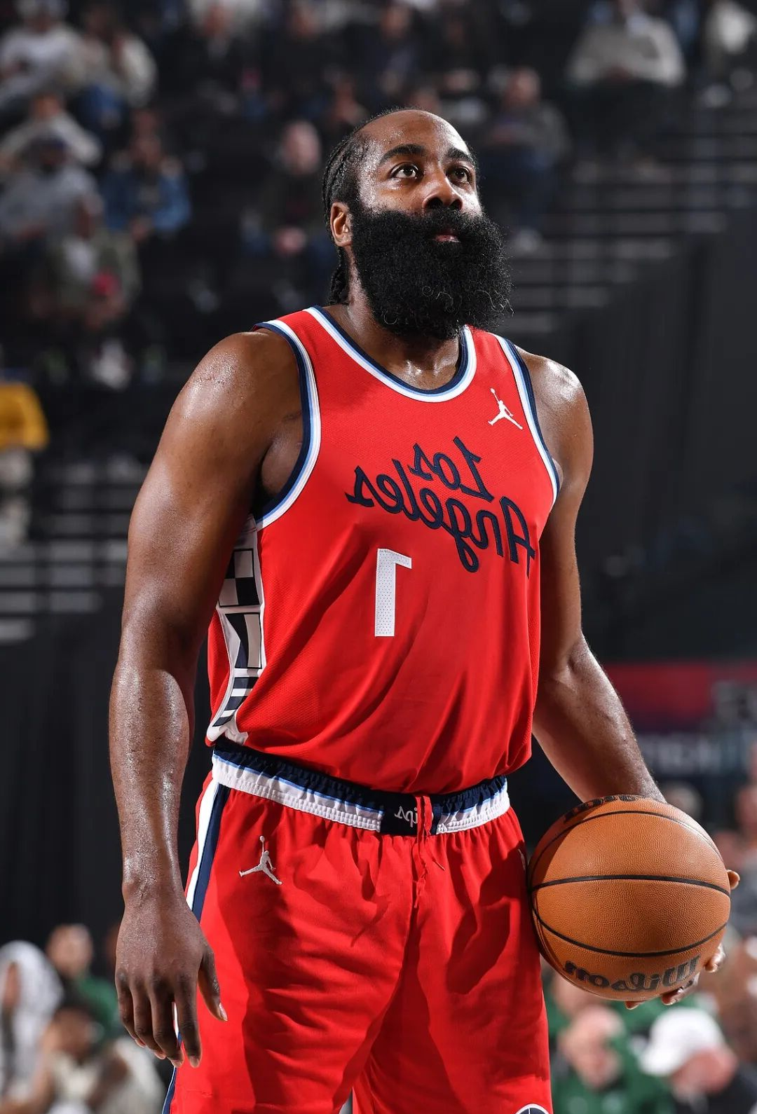 兰博电竞-哈登连续十五场比赛得分超过突破纪录，利物浦挑战极限！的简单介绍